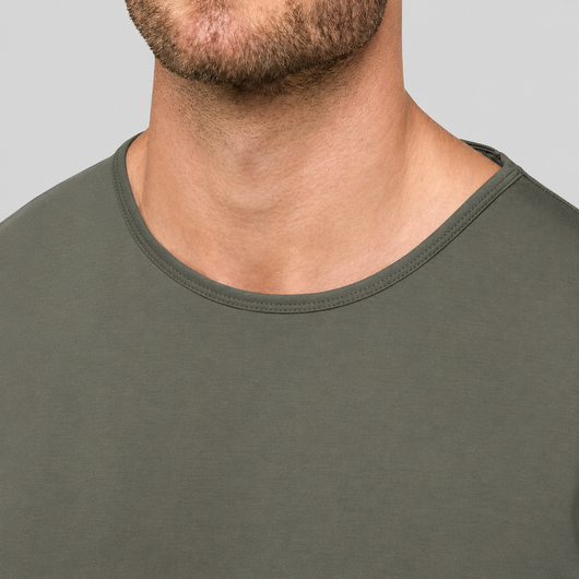 Curve Hem Fitted Crew Neck Tee